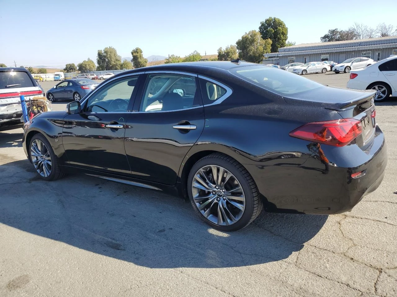 Infiniti Q70 3.7 LUXE/ВИДЕО НА МОТОРА - изображение 6