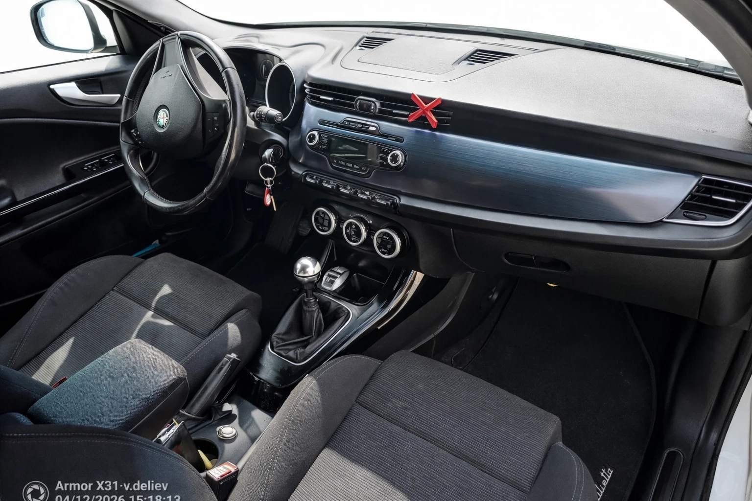 Alfa Romeo Giulietta 2.0JTDm 140 hp - ОБСЛУЖЕНА, РЕГИСТРИРАНА, снимка 7 - Автомобили и джипове - 54176616