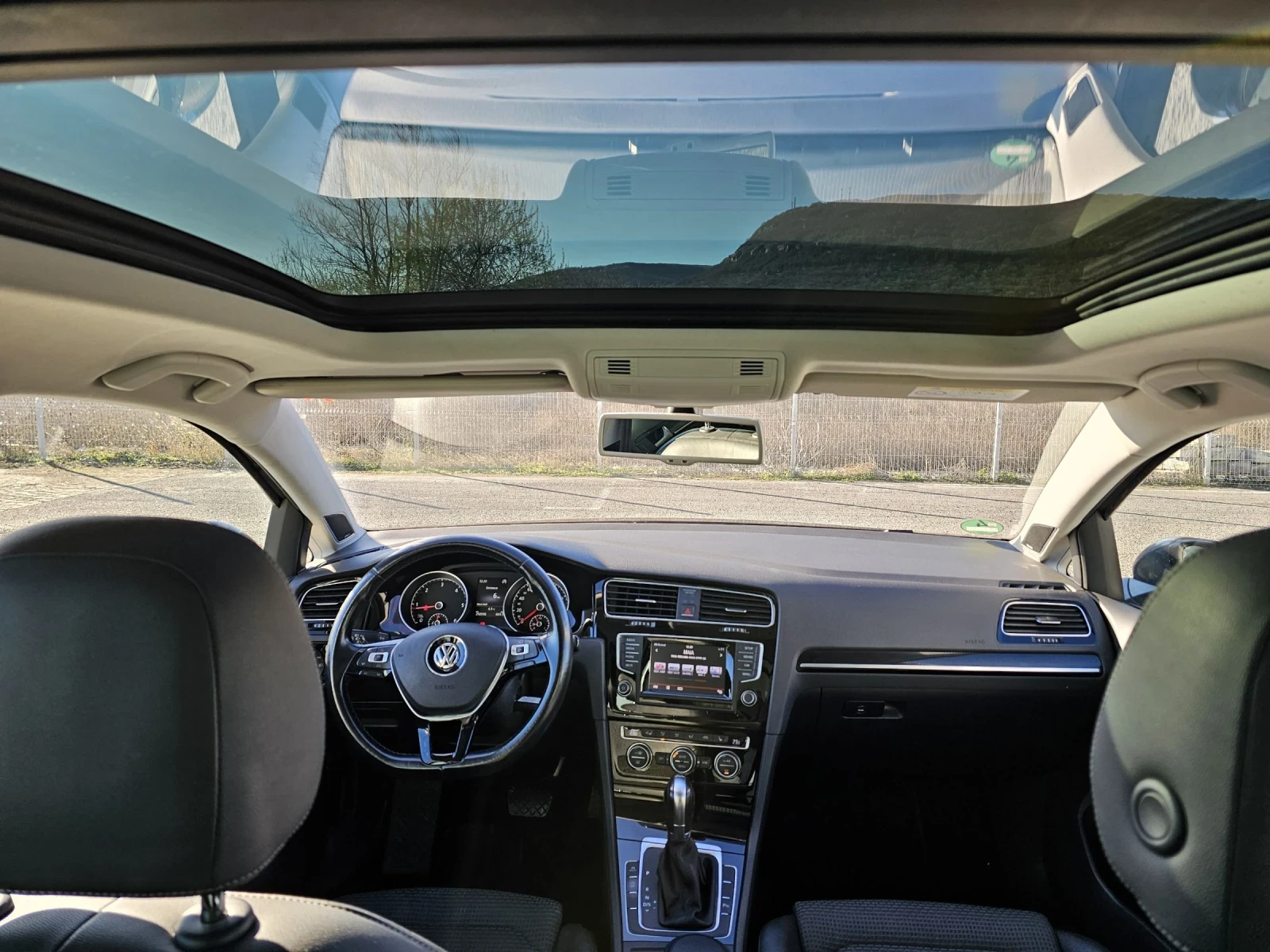 VW Golf 2.0TDI DSG 6 Highline �������� �������  | Mobile.bg � ����������� 14