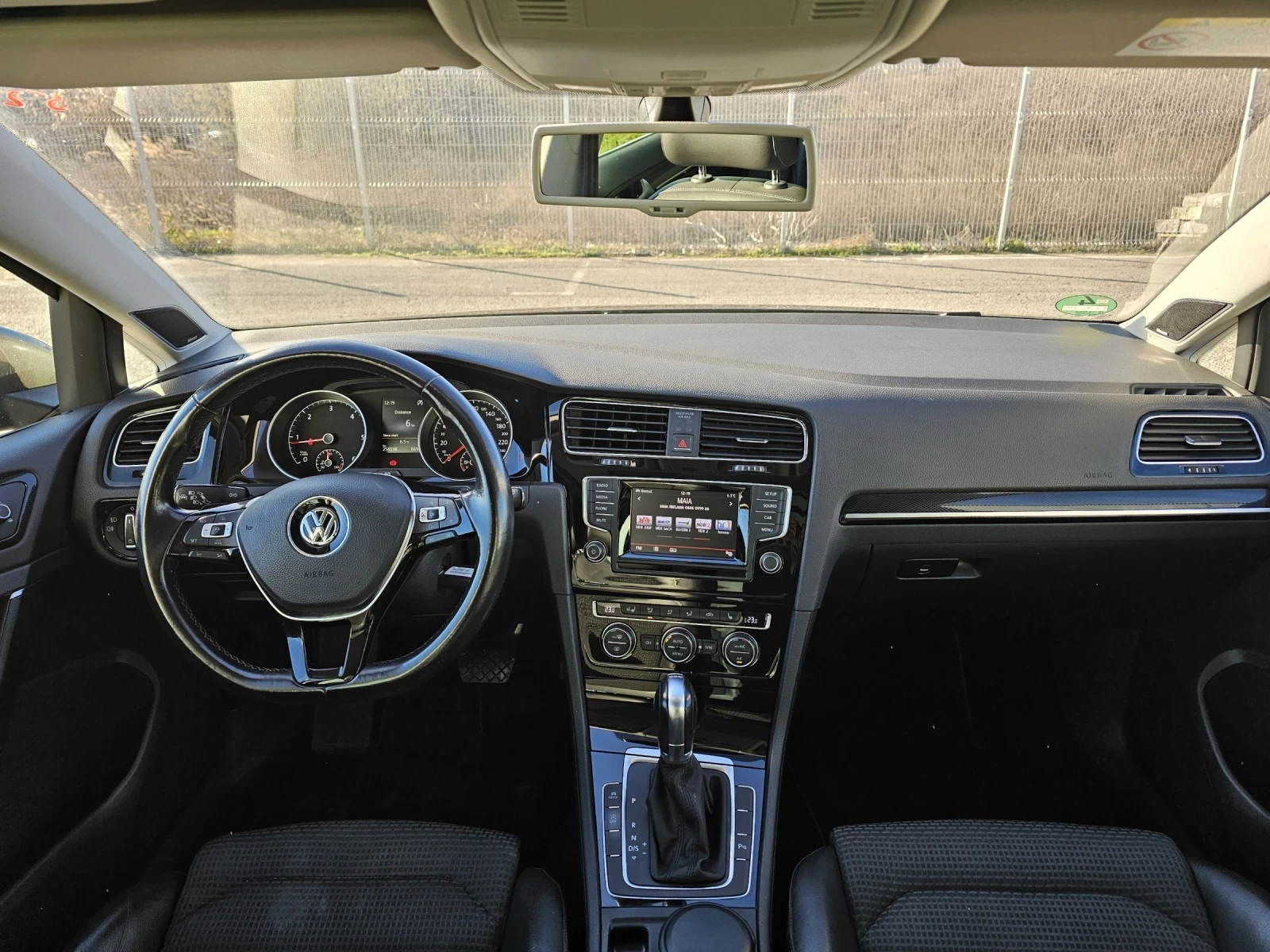 VW Golf 2.0TDI DSG 6 Highline �������� �������  | Mobile.bg � ����������� 15