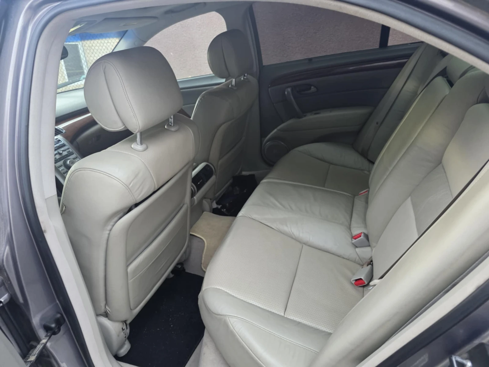 Honda Legend  - изображение 6