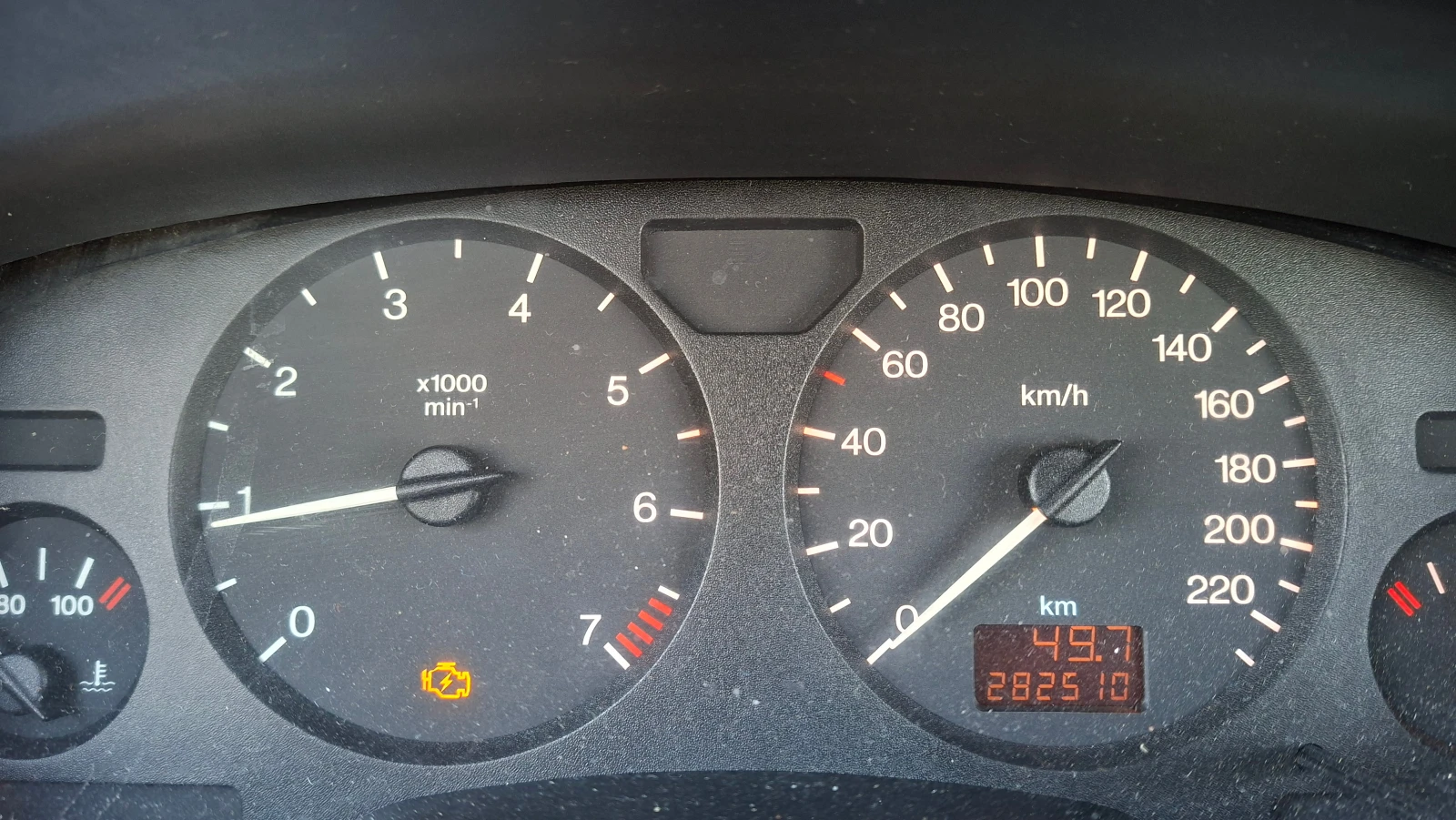 Opel Zafira, снимка 12 - Автомобили и джипове - 53820994