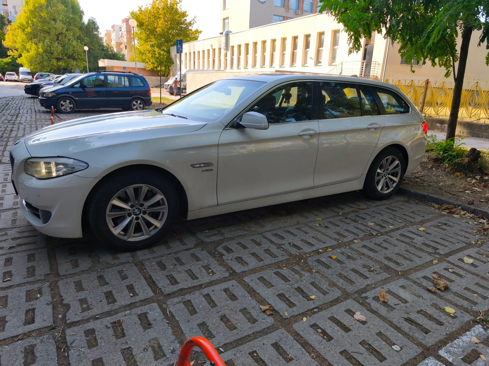 BMW 530 Xdrive, снимка 15 - Автомобили и джипове - 53906880
