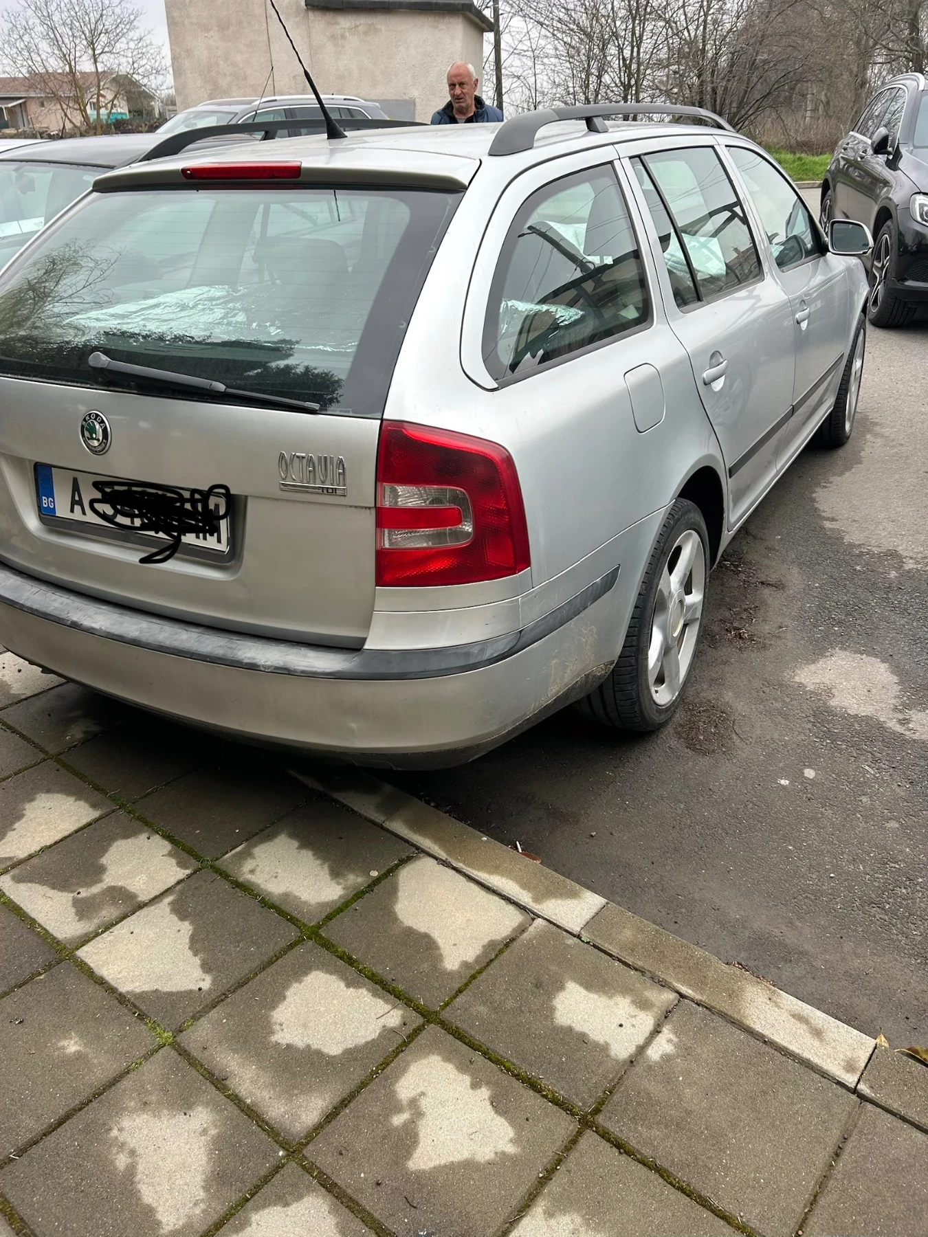 Skoda Octavia 1.9 TDI, снимка 5 - Автомобили и джипове - 53936041