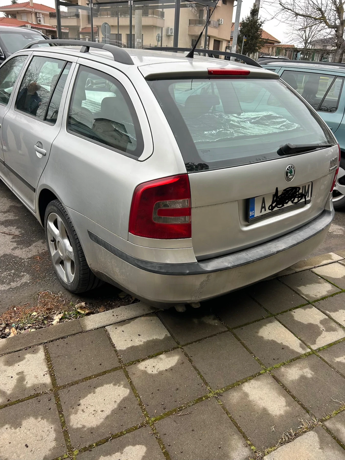 Skoda Octavia 1.9 TDI, снимка 4 - Автомобили и джипове - 53936041