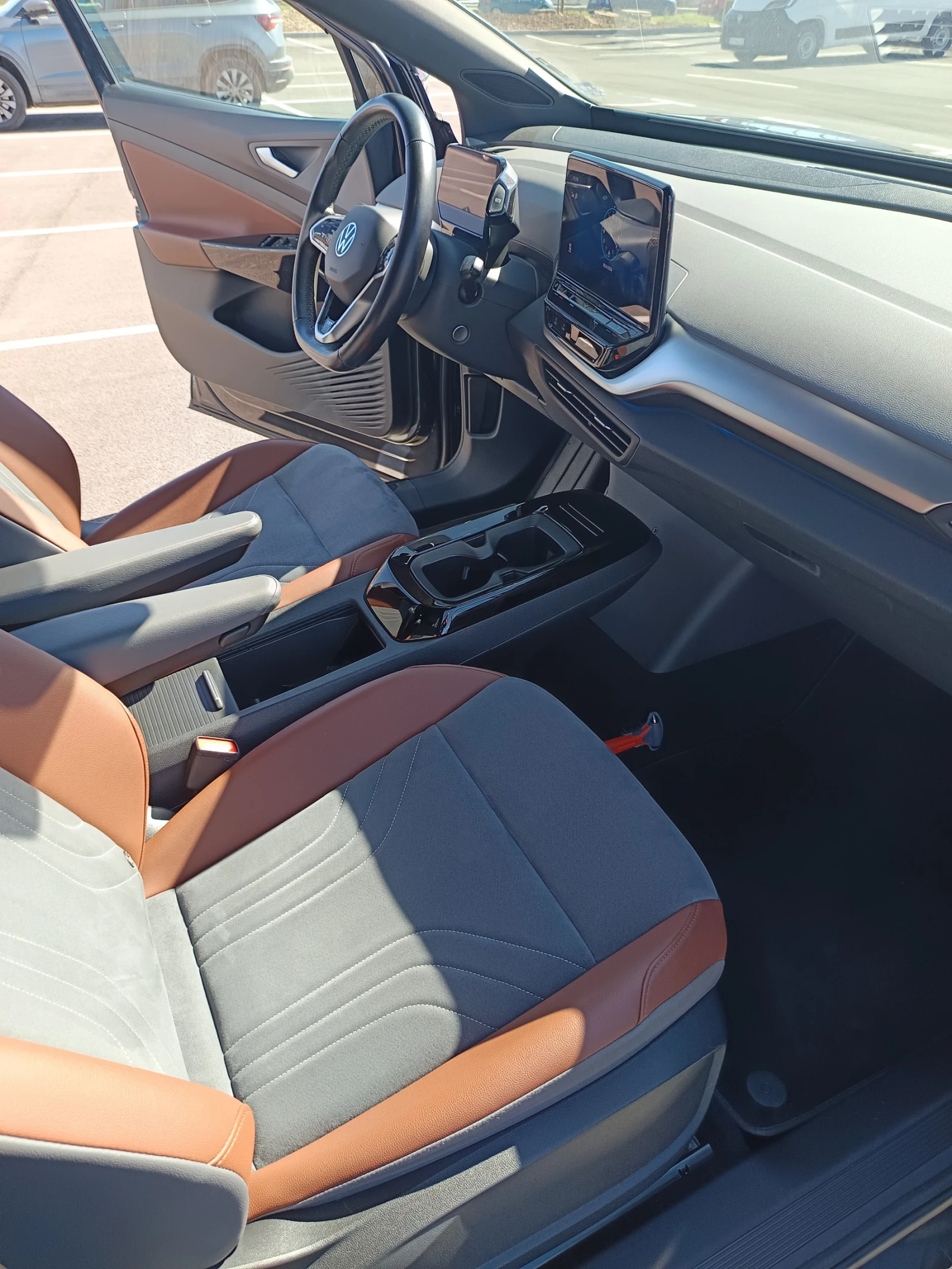 VW ID.4 1St Edition, снимка 11 - Автомобили и джипове - 54312861