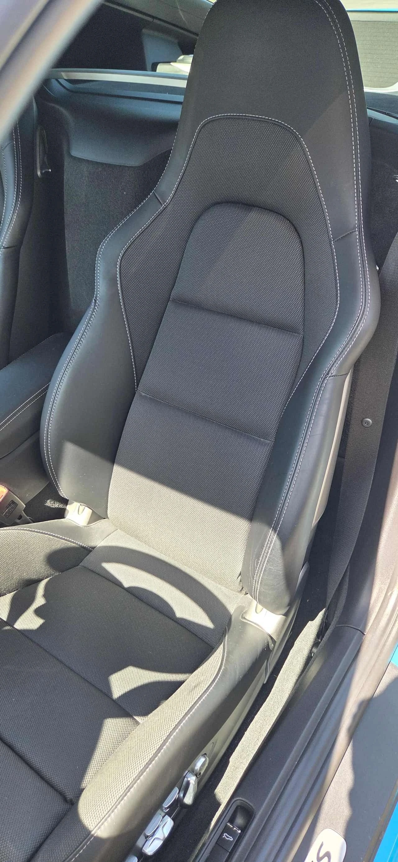 Porsche Cayman * Coupe* 2 КЛЮЧА* ПОДГРЕВ* KEYLESS* , снимка 14 - Автомобили и джипове - 54328408