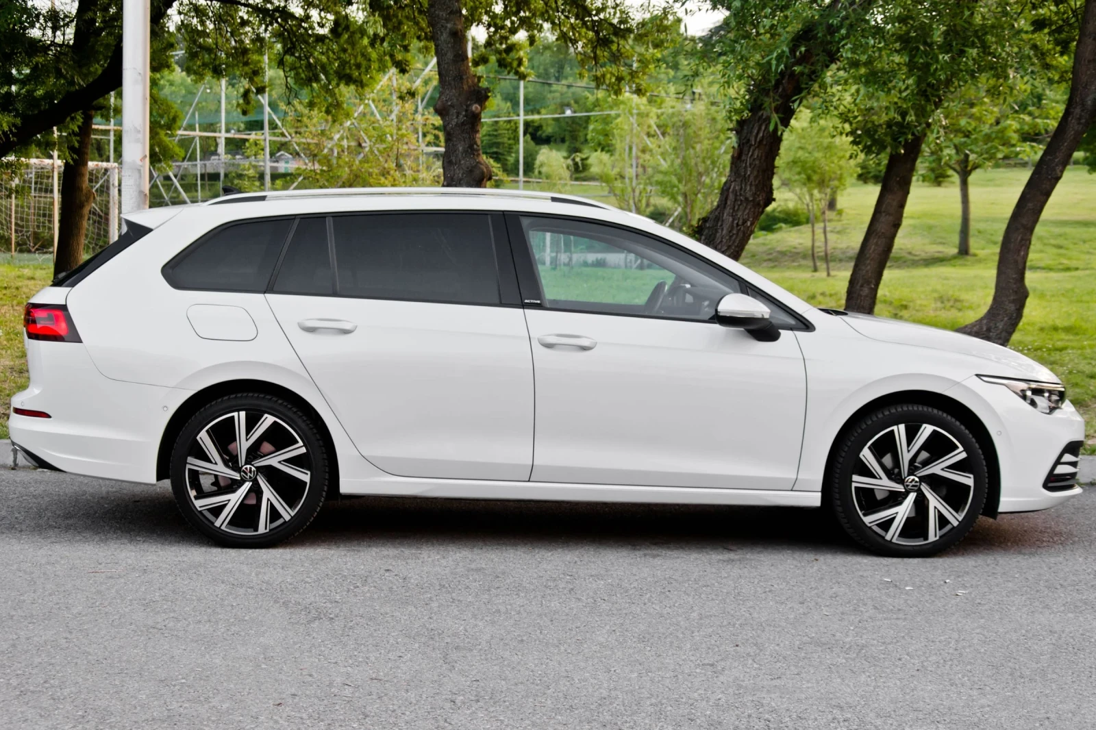 VW Golf, снимка 3 - Автомобили и джипове - 54570691