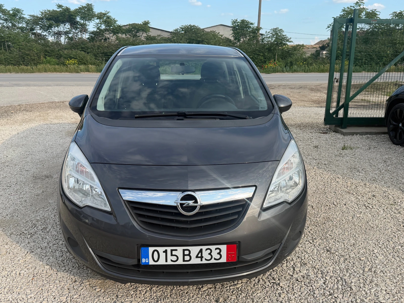 Opel Meriva, снимка 2 - Автомобили и джипове - 54673652