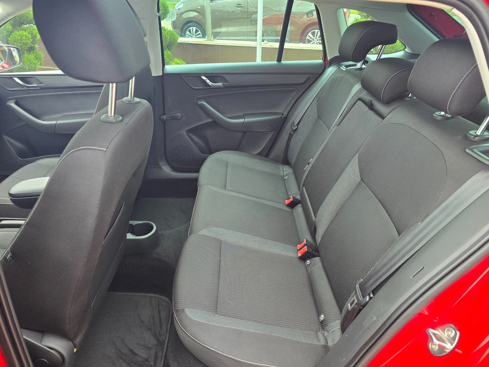Skoda Rapid 1, 2 КЛИМАТРОНИК !! ПАНОРАМА !! ЕВРО 5 !!, снимка 15 - Автомобили и джипове - 54807358