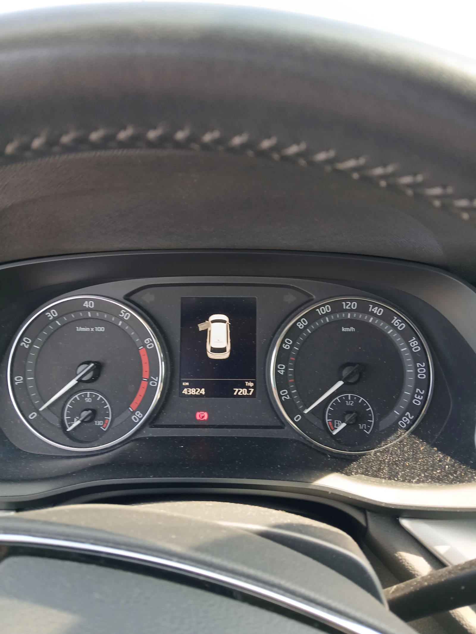 Skoda Octavia 1, 5 TSI, снимка 8 - Автомобили и джипове - 54932546