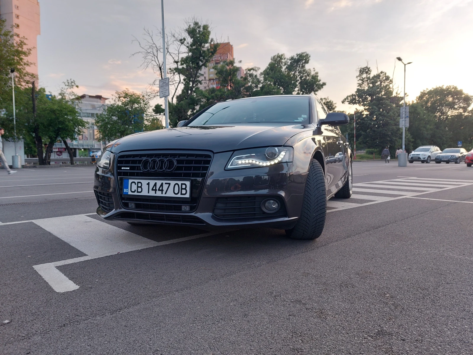 Audi A4 B8 Avant Quattro 2.0TFSI 211hp, снимка 3 - Автомобили и джипове - 54945436