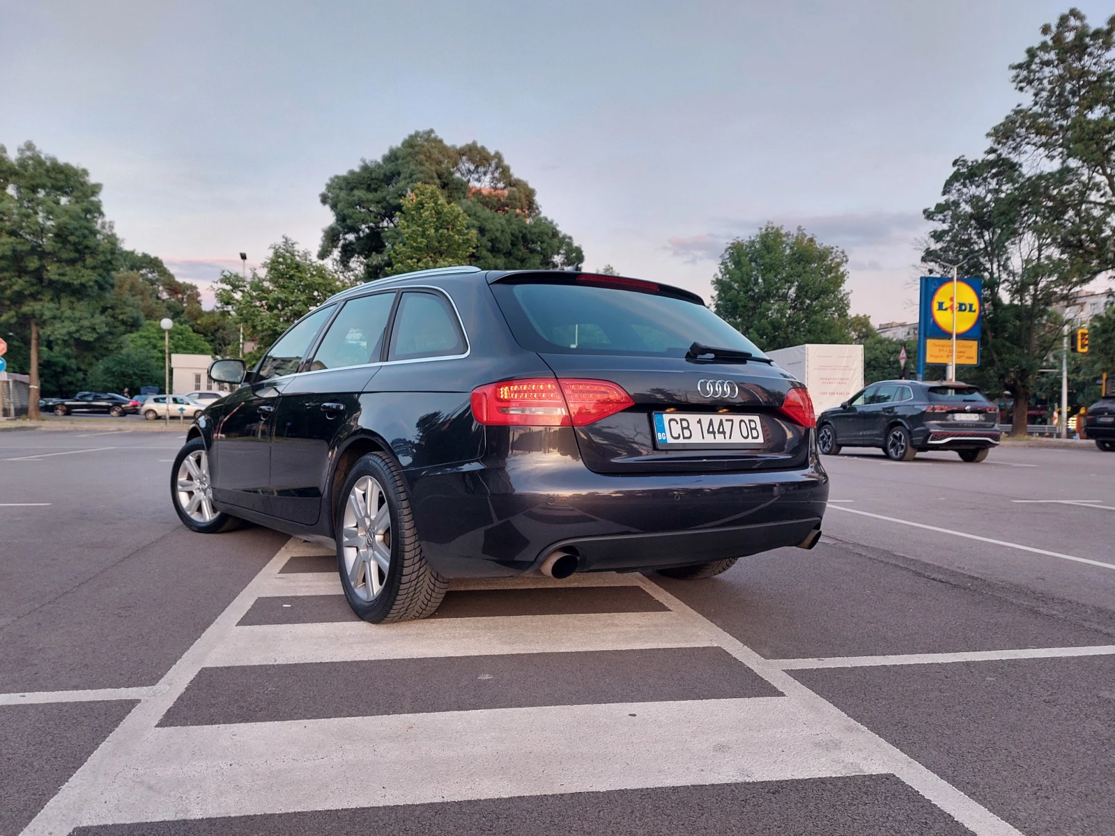 Audi A4 B8 Avant Quattro 2.0TFSI 211hp, снимка 4 - Автомобили и джипове - 54945436
