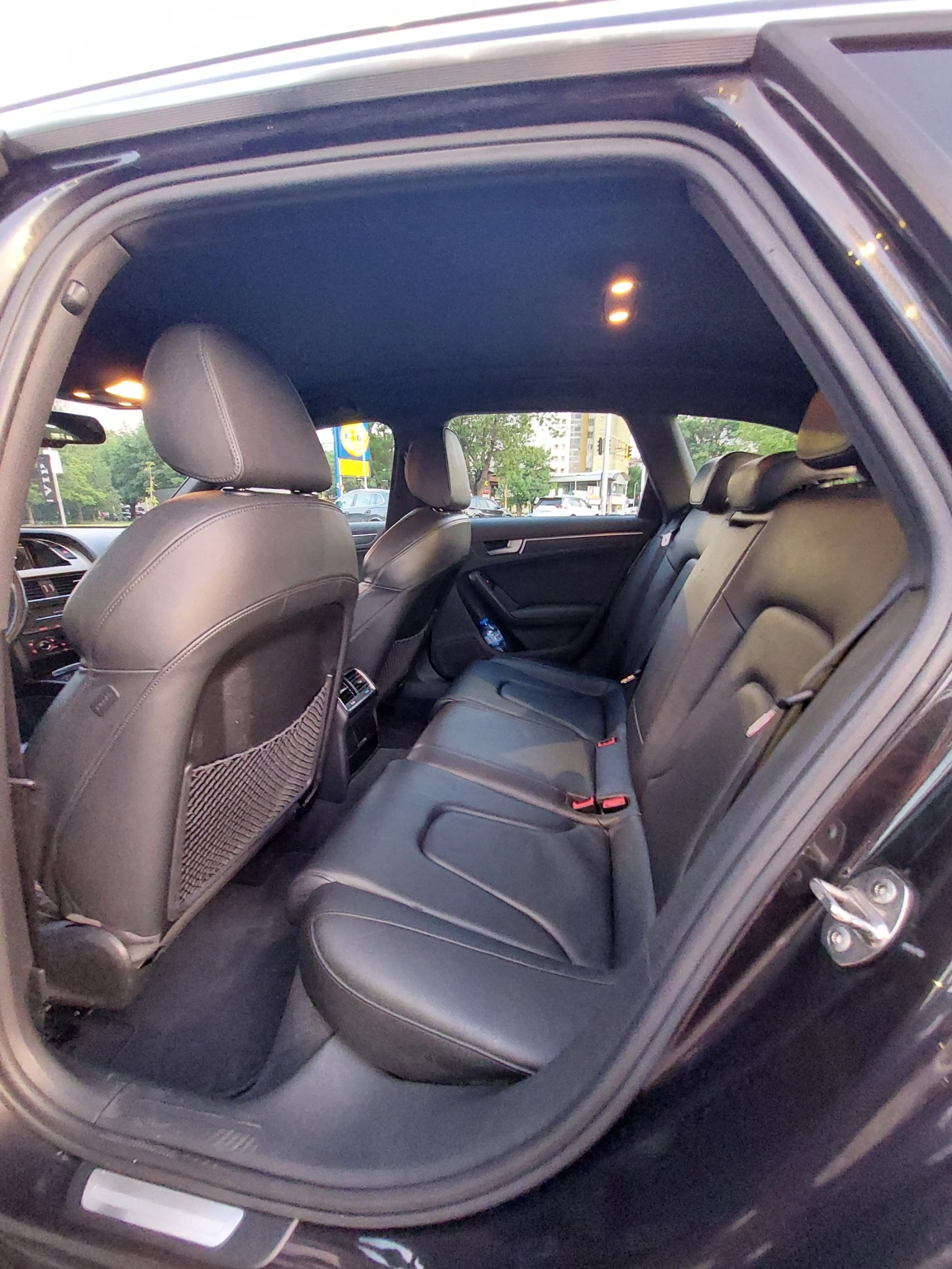 Audi A4 B8 Avant Quattro 2.0TFSI 211hp, снимка 14 - Автомобили и джипове - 54945436