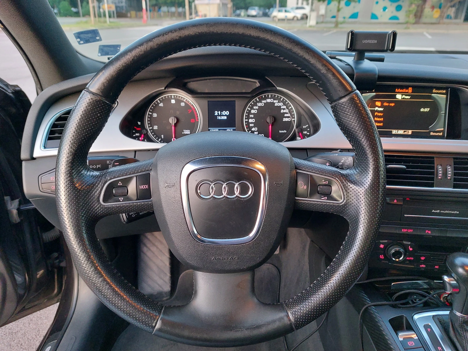 Audi A4 B8 Avant Quattro 2.0TFSI 211hp, снимка 10 - Автомобили и джипове - 54945436