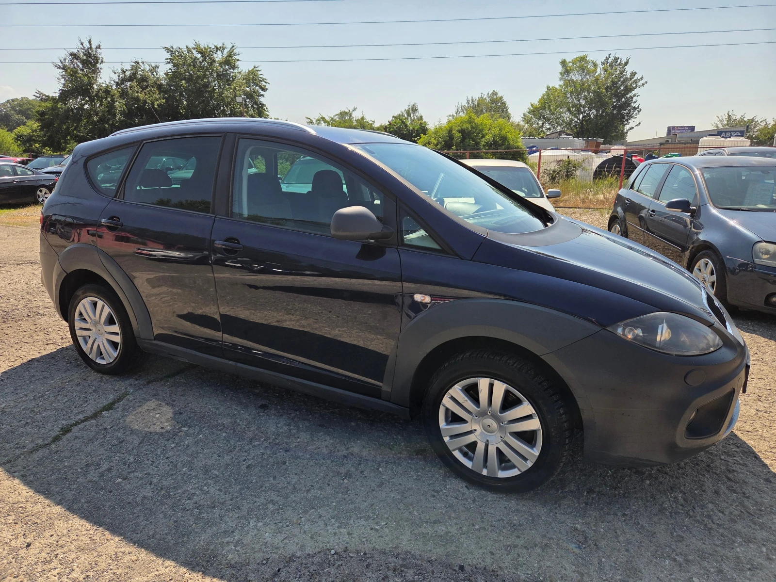 Seat Altea 2.0TDI/FREETRACK, снимка 3 - Автомобили и джипове - 55056340