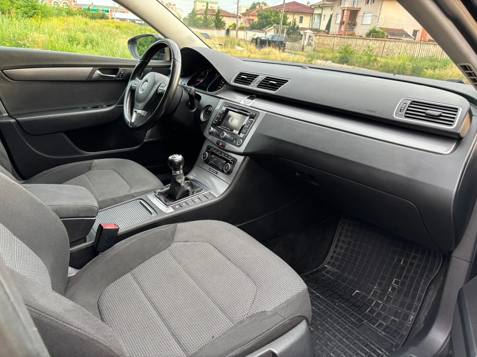 VW Passat 2.0 TDI 140 кс, снимка 12 - Автомобили и джипове - 55212462