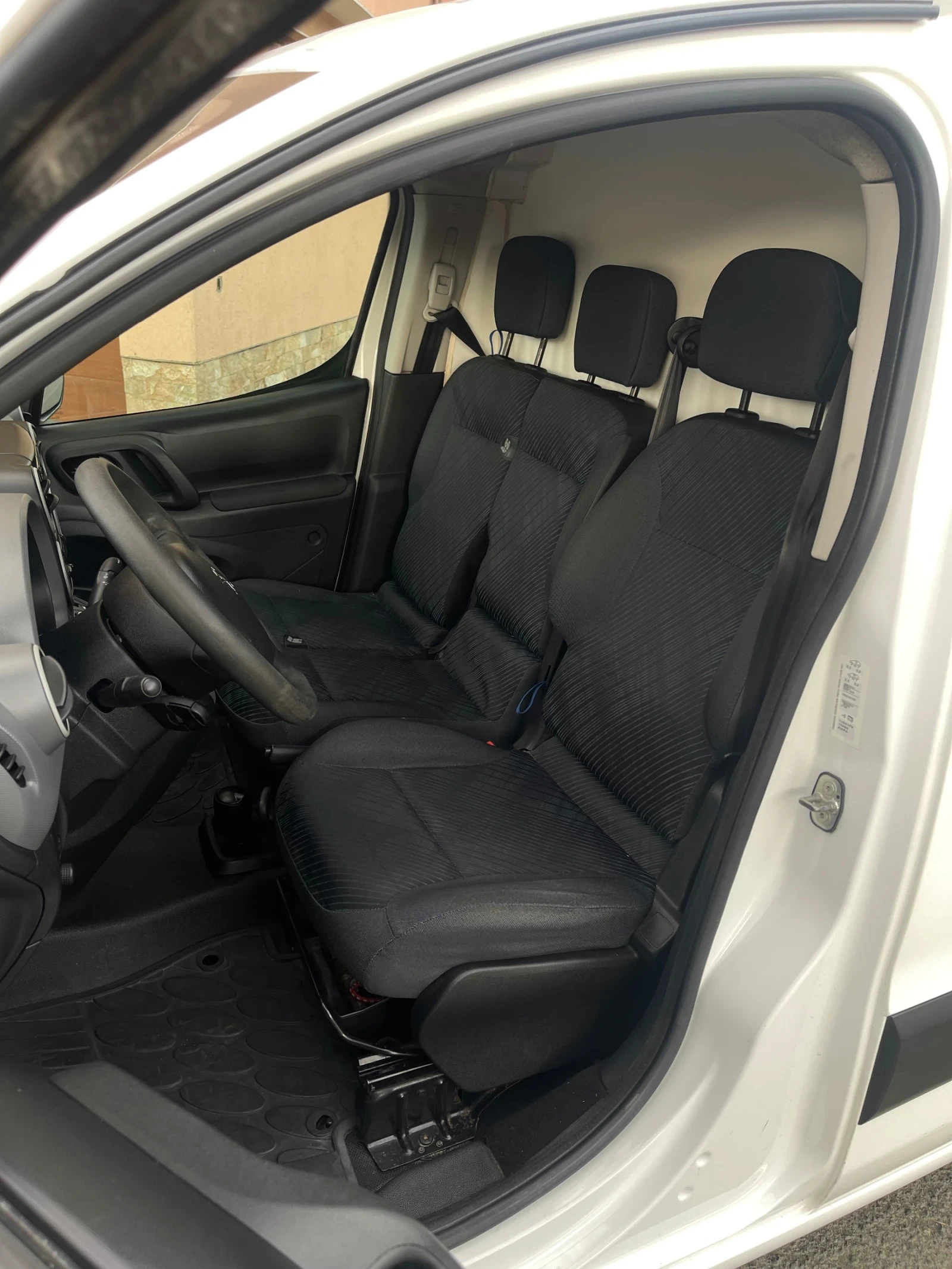 Peugeot Partner 1.6 HDI �������� ����� ���� | Mobile.bg � ����������� 9