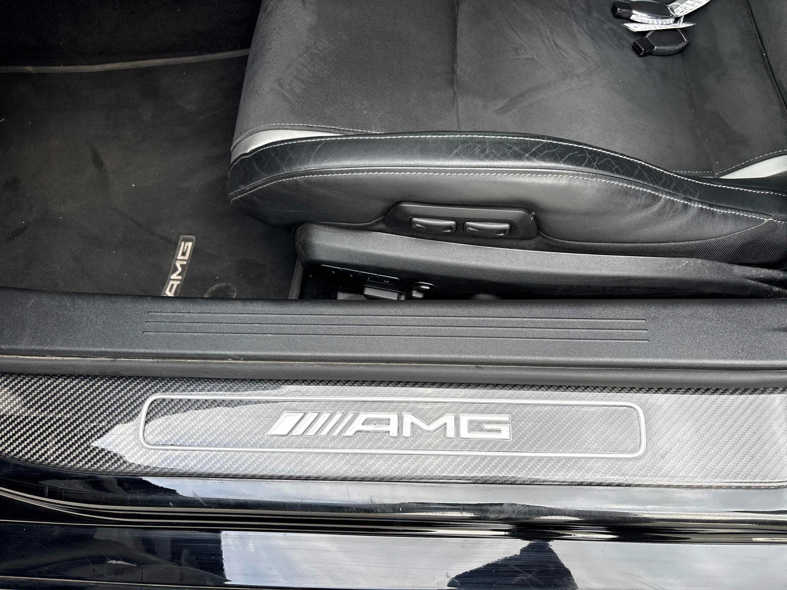 Mercedes-Benz AMG GT R * R* АВТОКРЕДИТ БЕЗ ПЪРВОНАЧАЛНА ВНОСКА* , снимка 13 - Автомобили и джипове - 55873267