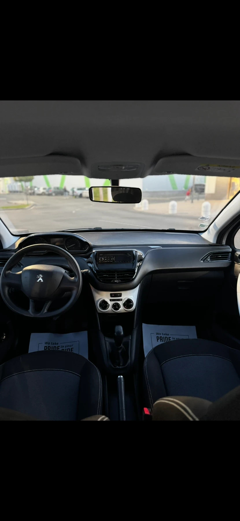 Peugeot 208 1.2 PureTech Бензин, снимка 9 - Автомобили и джипове - 56220420
