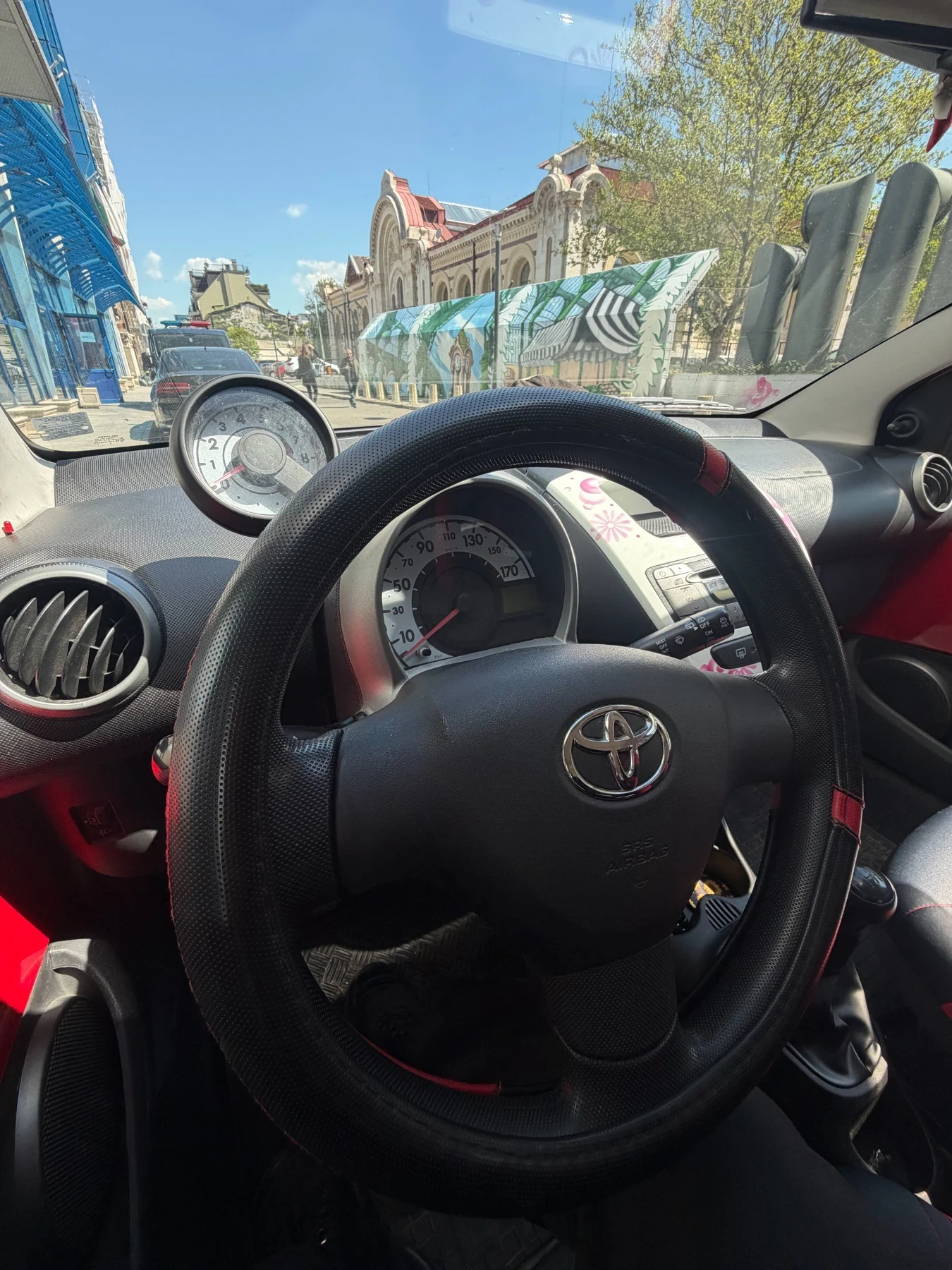 Toyota Aygo, снимка 4 - Автомобили и джипове - 56253237