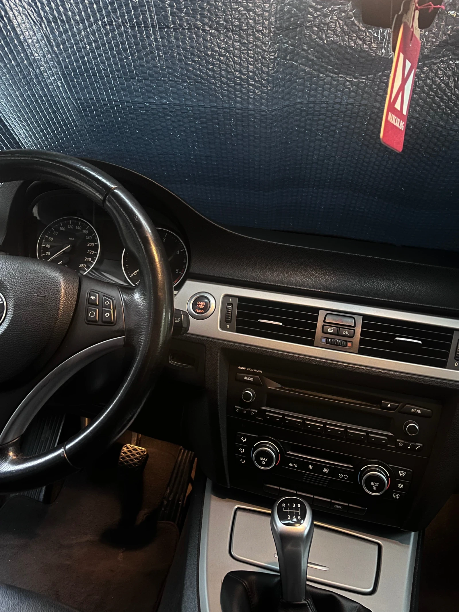 BMW 320, снимка 9 - Автомобили и джипове - 56418220