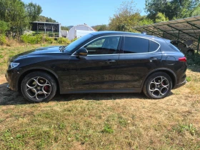 Alfa Romeo Stelvio 164х.км РЕАЛНИ 100%, снимка 3