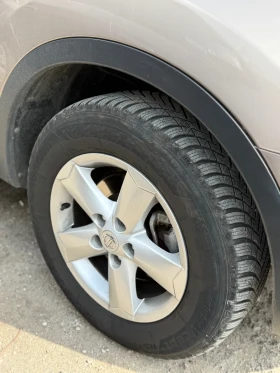 Nissan Qashqai 2.0 | НОВА БОЯ | Алкантара | Нови Гуми  - 7800 € - 46794416 11
