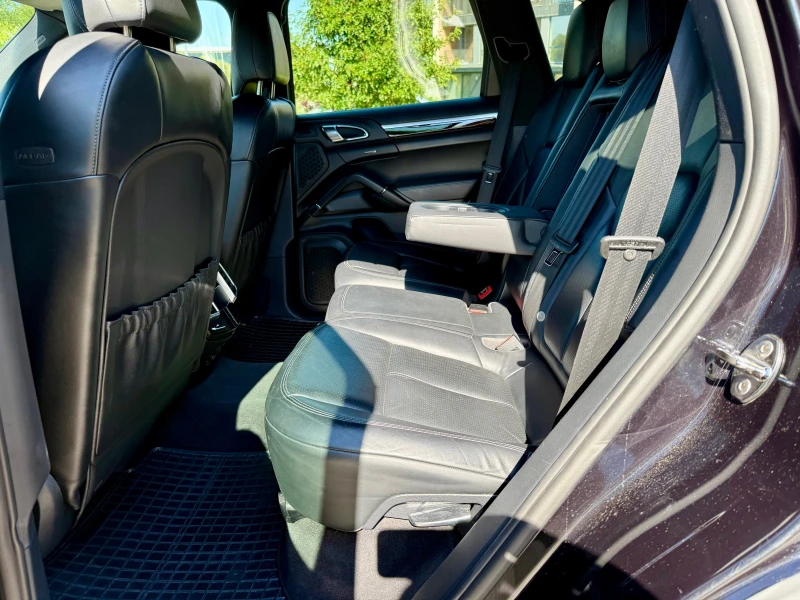 Porsche Cayenne DISTRONIC/KAMERA/FULL, снимка 8 - Автомобили и джипове - 39580339