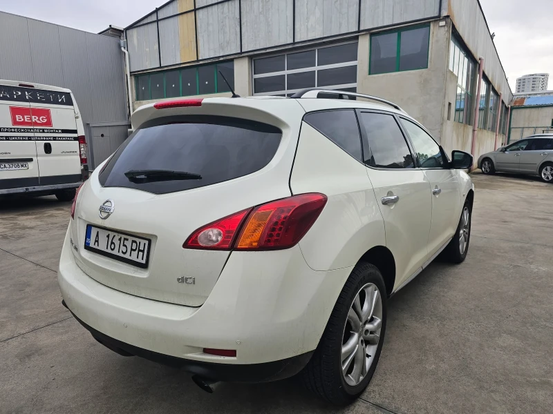 Nissan Murano 2.5 DCI, снимка 4 - Автомобили и джипове - 48474020