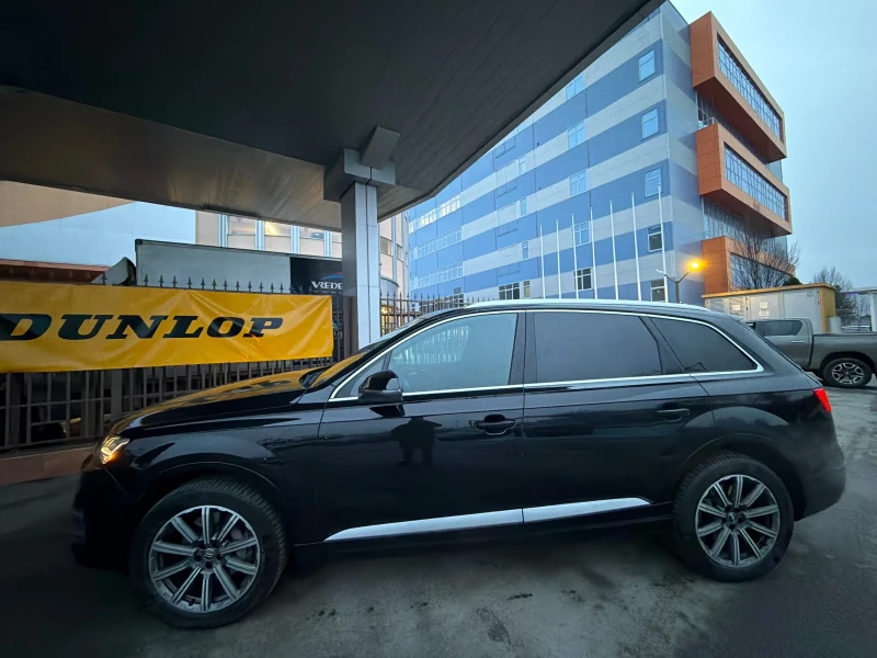 Audi Q7 БАРТЕР* 7места* Обслужен* Matrix* Панорама, снимка 3 - Автомобили и джипове - 53011050