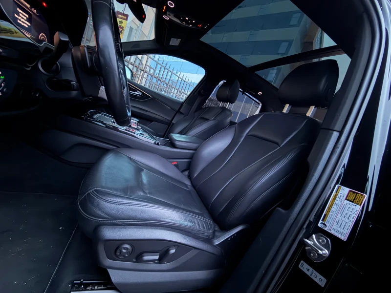 Audi Q7 БАРТЕР* 7места* Обслужен* Matrix* Панорама, снимка 6 - Автомобили и джипове - 53011050