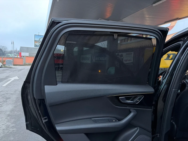 Audi Q7 БАРТЕР* 7места* Обслужен* Matrix* Панорама, снимка 9 - Автомобили и джипове - 53011050