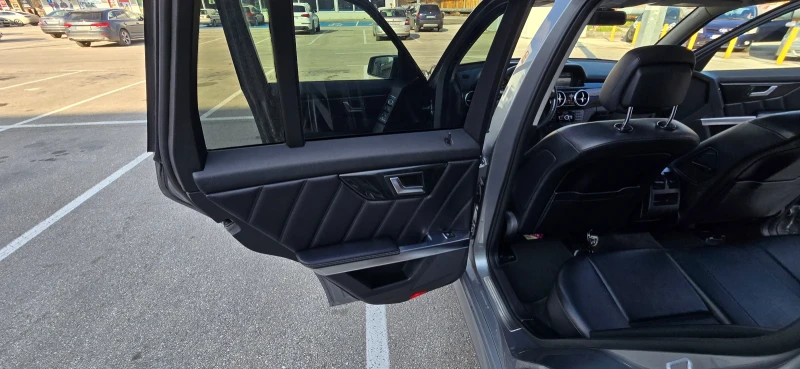 Mercedes-Benz GLK, снимка 15 - Автомобили и джипове - 53153318