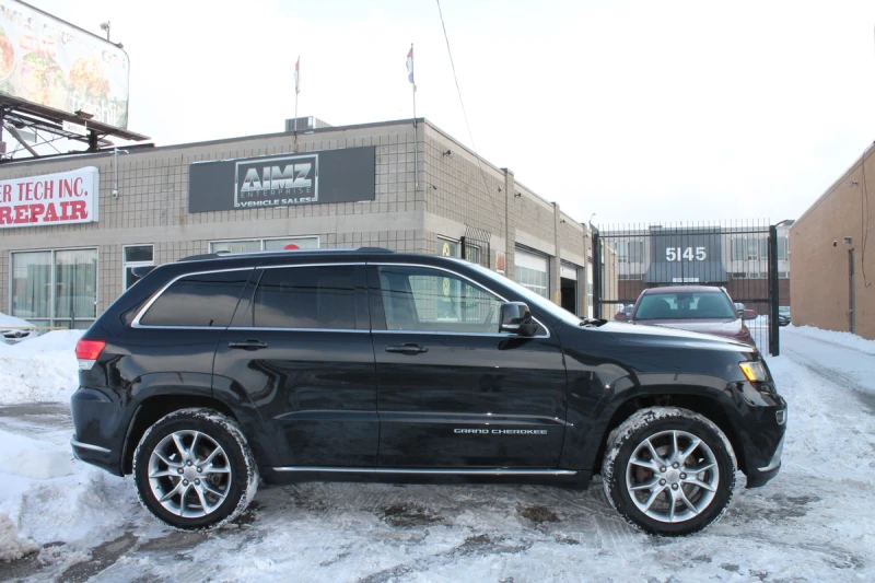 Jeep Grand cherokee SUMMIT| V8 HEMI| DISTRONIK| HARMAN| PANO| 8ZF| ВЪЗ, снимка 5 - Автомобили и джипове - 53220887