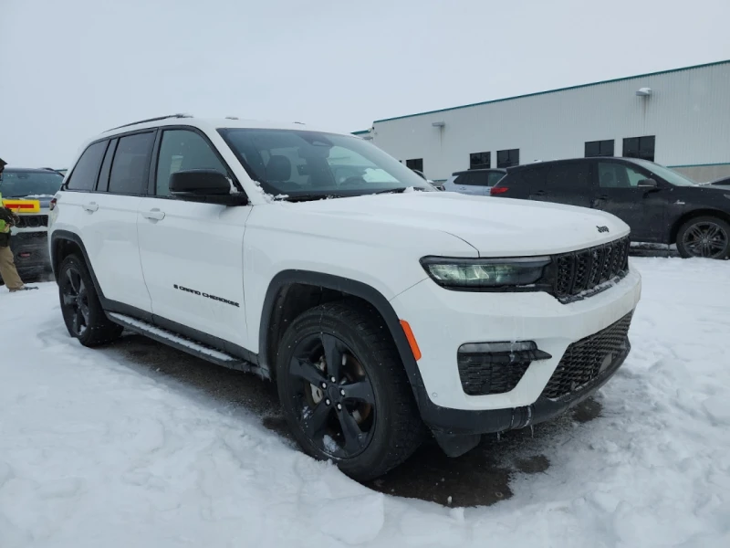 Jeep Grand cherokee Limited* ДИСТРОНИК* 360 КАМЕРА* ПОДГРЕВИ* ОБДУХВАН, снимка 2 - Автомобили и джипове - 53561276