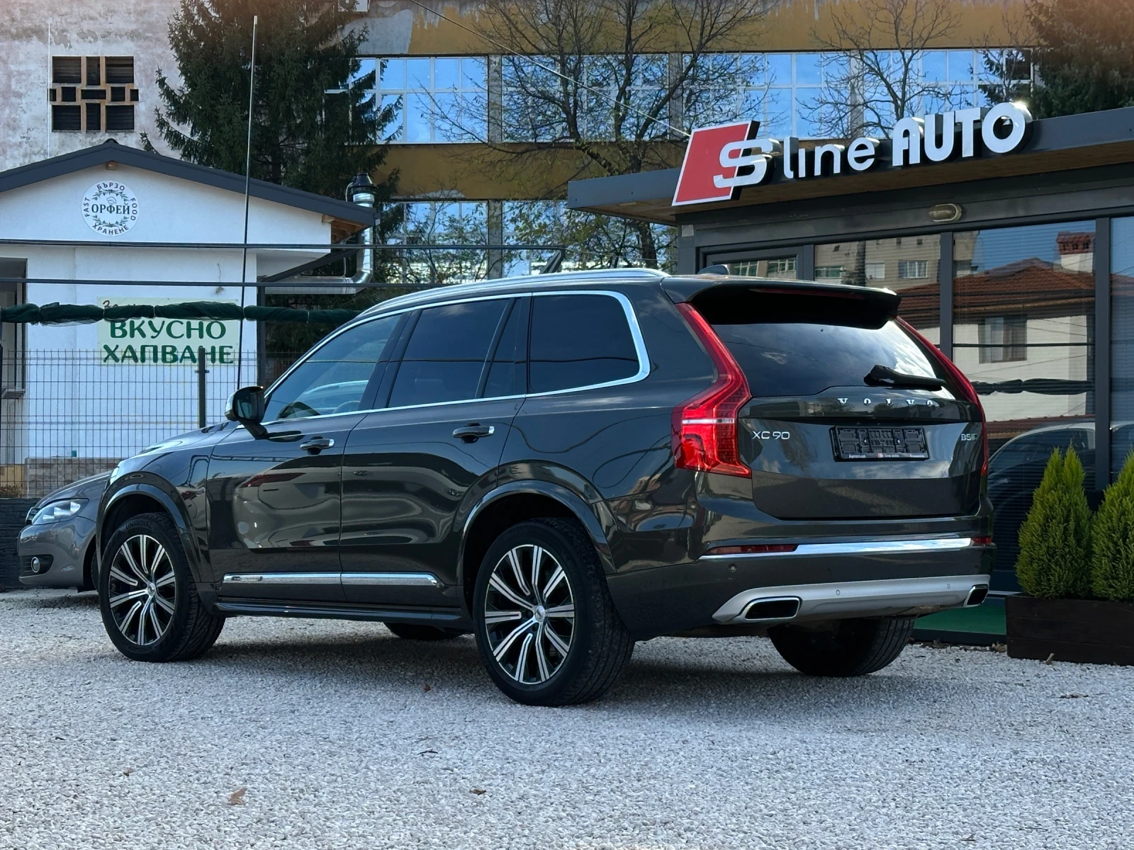 Volvo Xc90 B5 D AWD* INSCRIPTION* Geartronic* 360-Камера*  - изображение 2