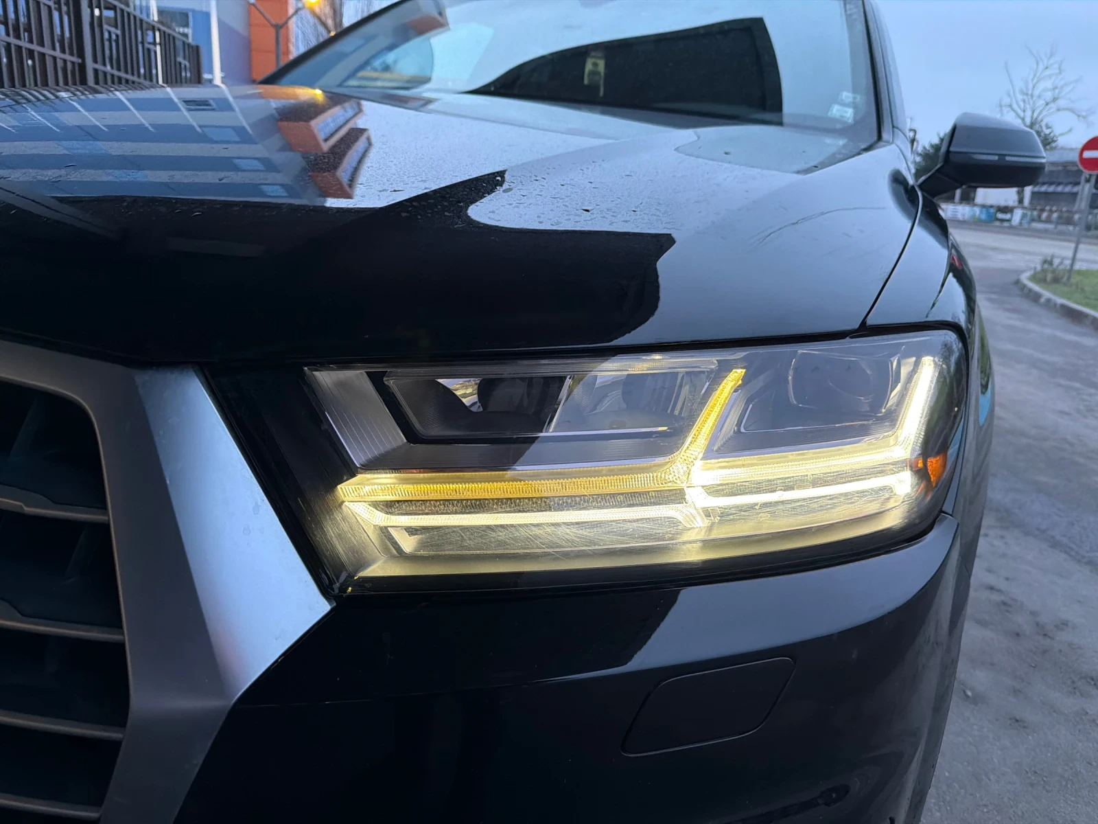 Audi Q7 БАРТЕР* 7места* Обслужен* Matrix* Панорама - изображение 2