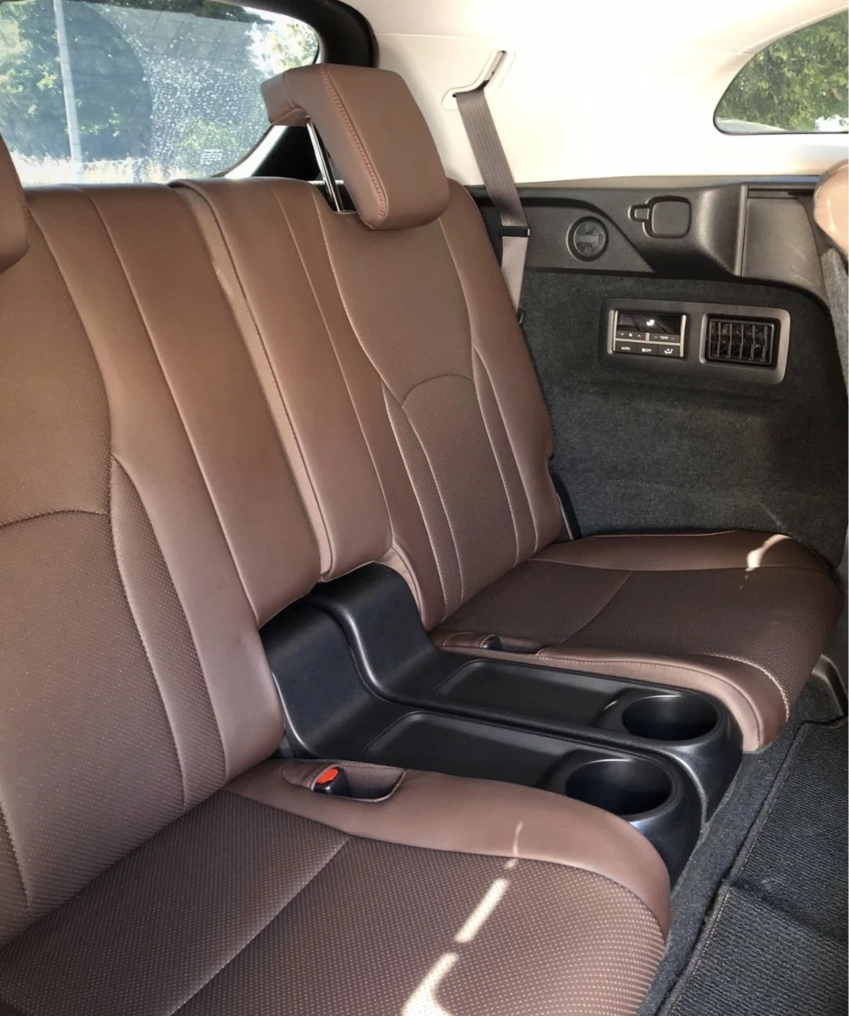 Lexus RX 350 LUXURY PACK * * 7 МЕСТА * * ОБДУХВАНЕ * *  - изображение 6