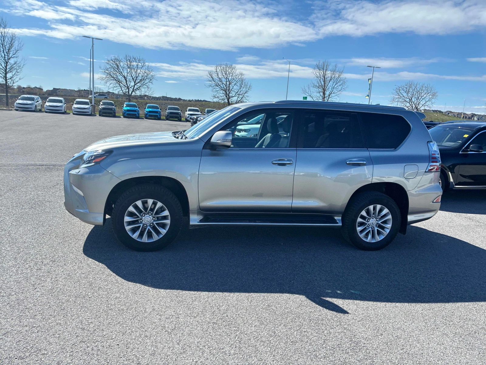 Lexus GX 460 4.6* 4WD* CARFAX, снимка 2 - Автомобили и джипове - 54461105
