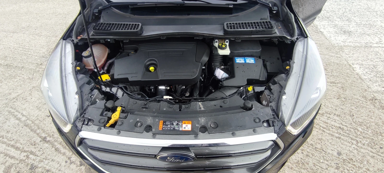 Ford Kuga 4x4, снимка 14 - Автомобили и джипове - 54695332