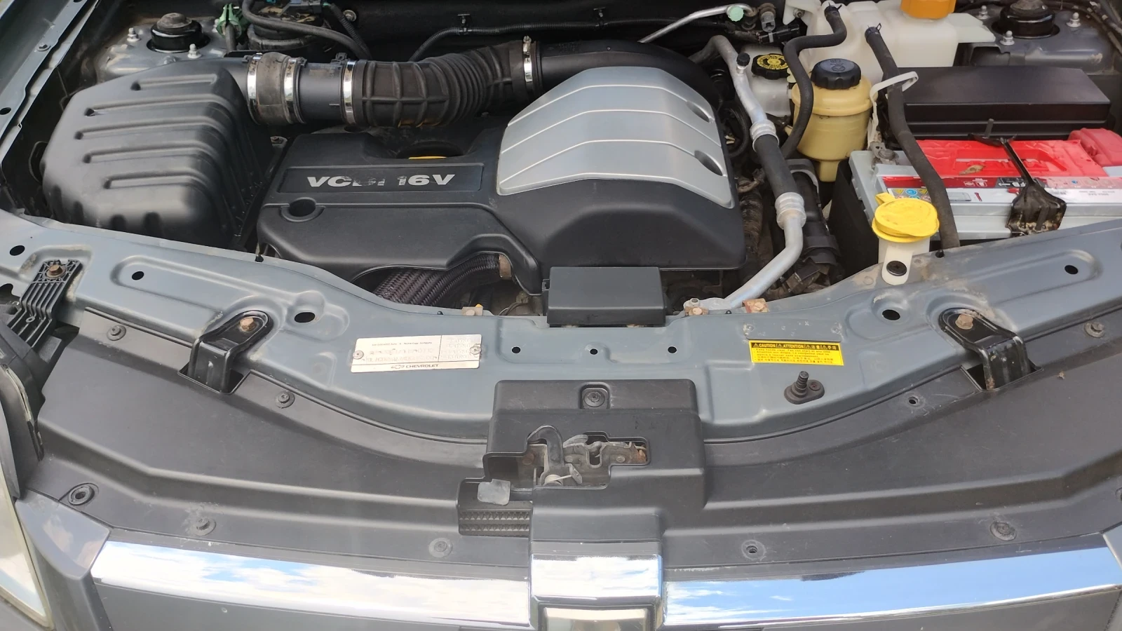 Chevrolet Captiva LT, снимка 8 - Автомобили и джипове - 55411055