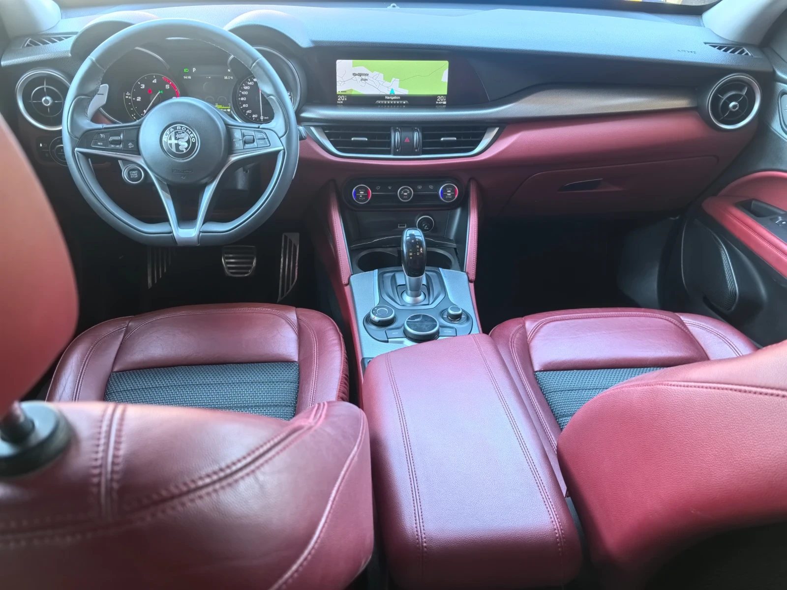 Alfa Romeo Stelvio 164х.км РЕАЛНИ 100%, снимка 17 - Автомобили и джипове - 56020105