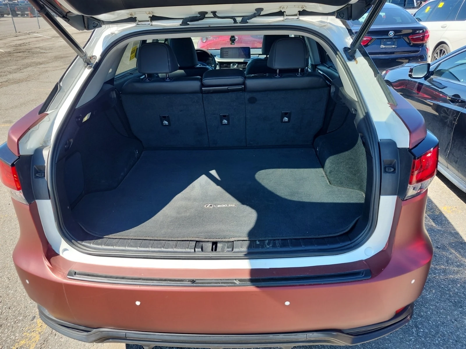 Lexus RX 450h * ОБДУХВАНЕ * FACELIFT * CARFAX * , снимка 13 - Автомобили и джипове - 56025595