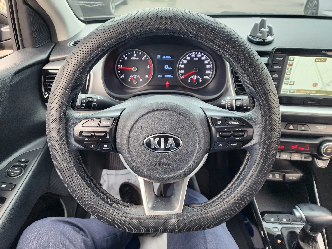Kia Stonic Diesel 1.6 Prestige autogeorge.com, снимка 12 - Автомобили и джипове - 56081122
