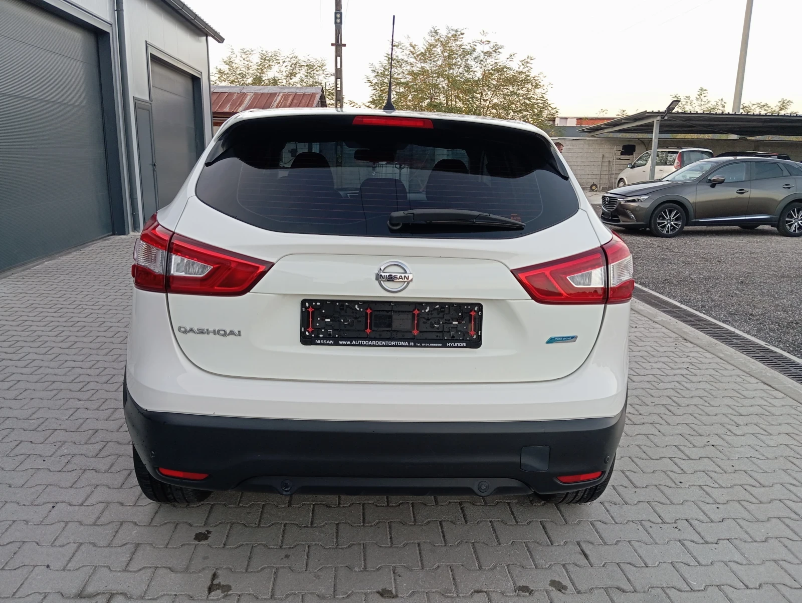 Nissan Qashqai Лизинг Е6, снимка 5 - Автомобили и джипове - 56583940