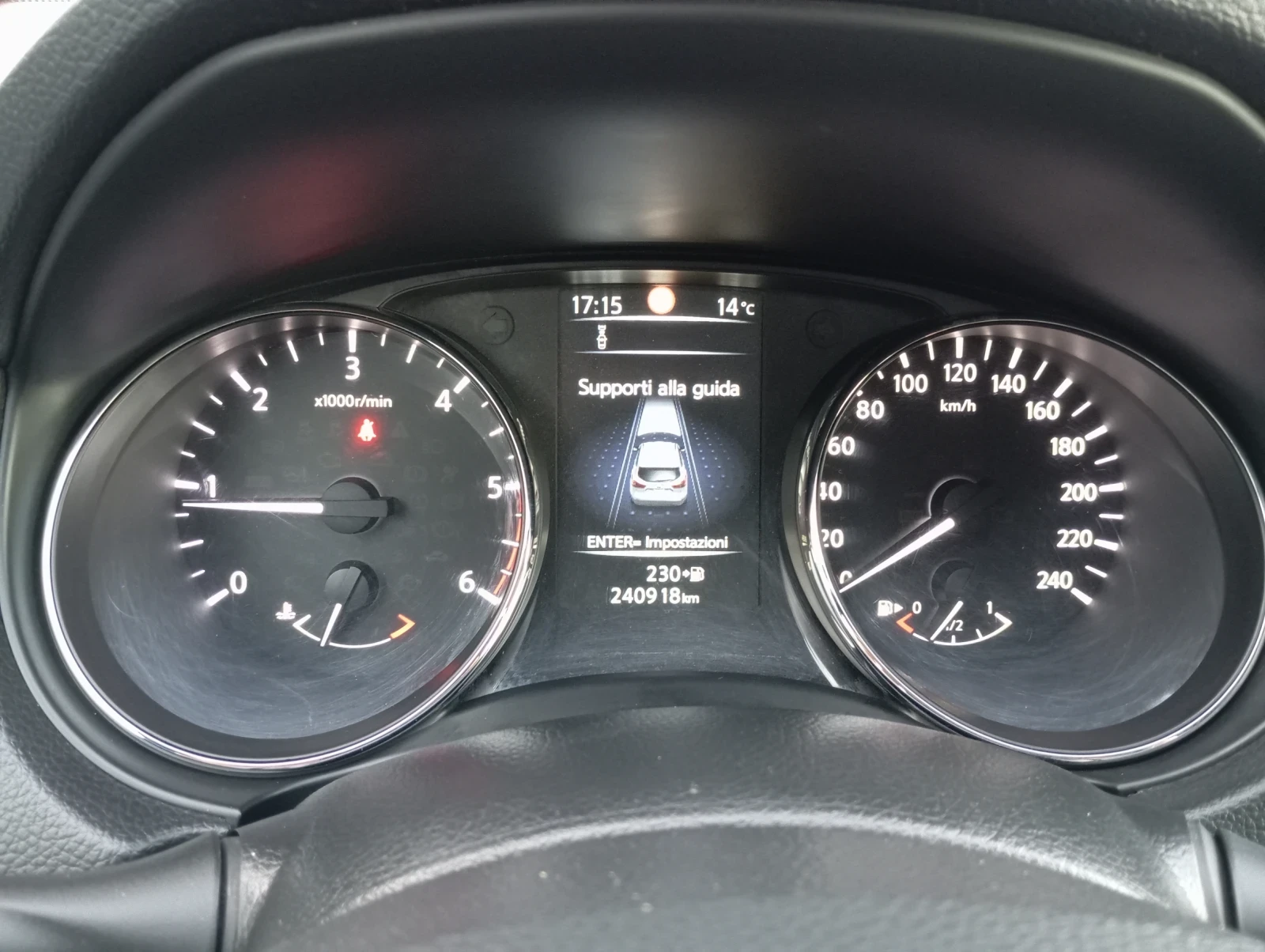 Nissan Qashqai Лизинг Е6, снимка 11 - Автомобили и джипове - 56583940