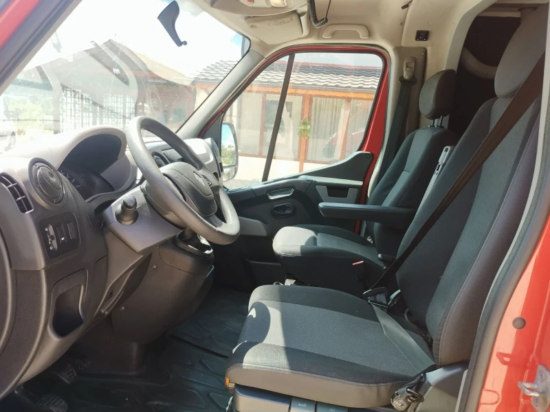 Renault Master 2300, снимка 11 - Бусове и автобуси - 46923145