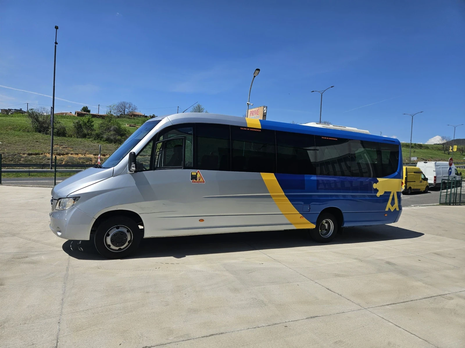 Mercedes-Benz Vario 818 D 28 места - изображение 5