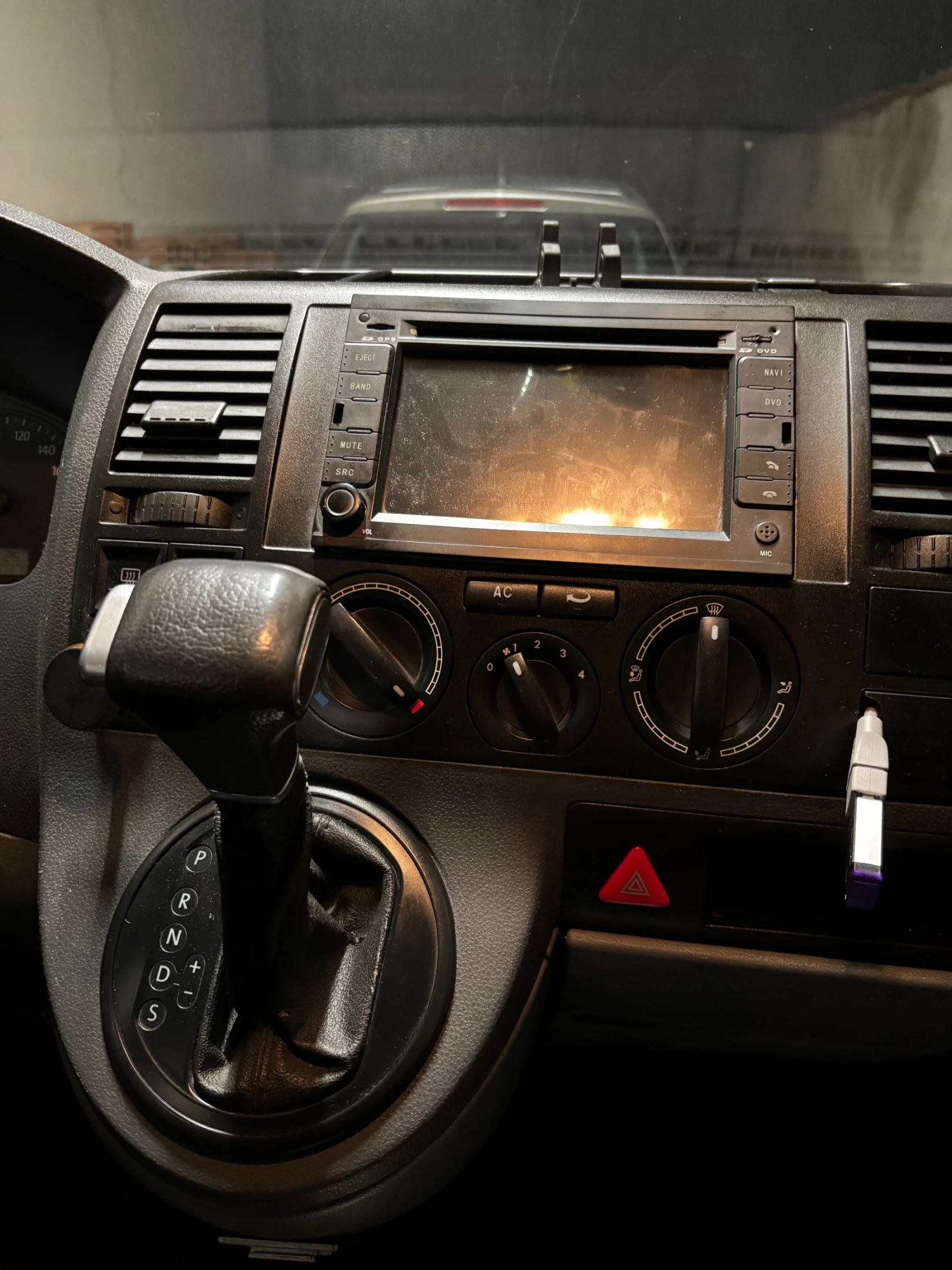 VW T5 5 ������ 2.5 131kc ����� ���� �������� 2� ����� | Mobile.bg � ����������� 9